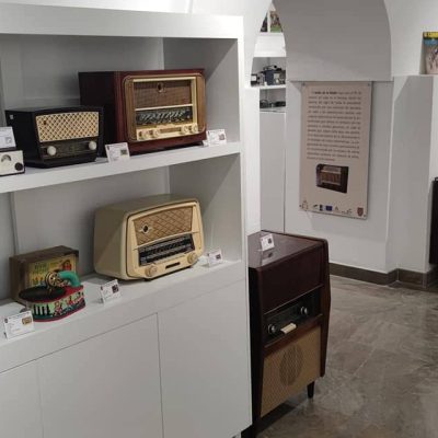 salon-radio-3