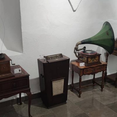 salon-radio-7